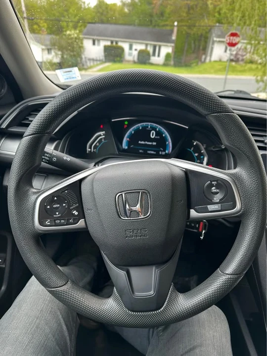 2016 Honda Civic 10th Gen - Image 9 of 12