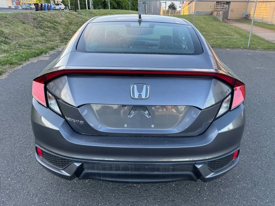 2016 Honda Civic 10th Gen - Image 5 of 12