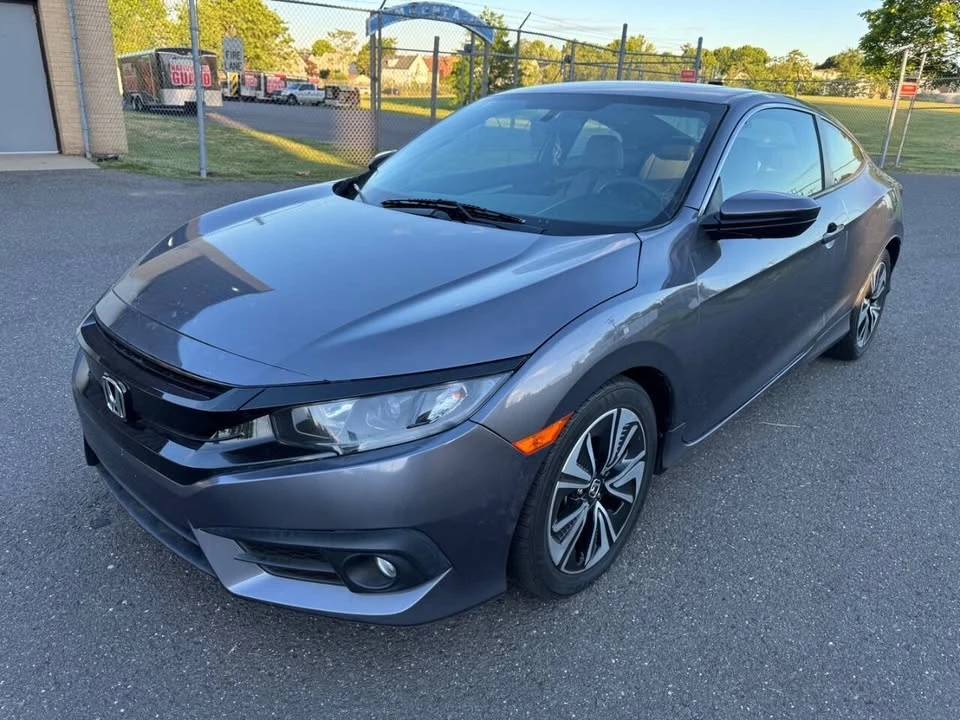 2016 Honda Civic 10th Gen - Image 2 of 12