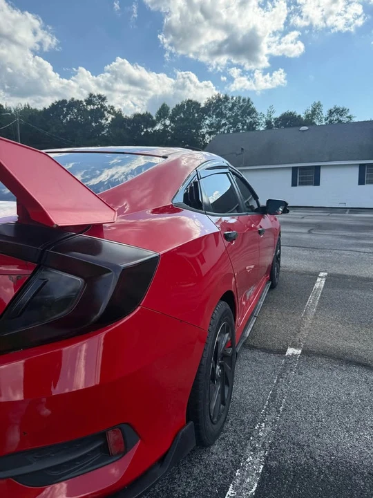 2016 Honda Civic 10th Gen - Image 7 of 16