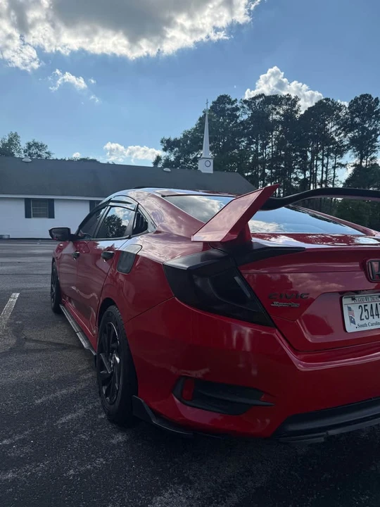 2016 Honda Civic 10th Gen - Image 8 of 16