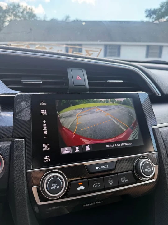2016 Honda Civic 10th Gen - Image 13 of 16