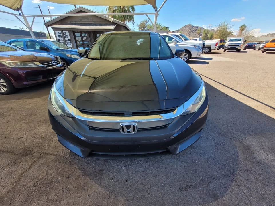 2016 Honda Civic 10th Gen - Image 4 of 18