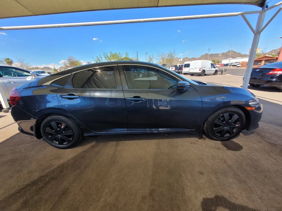 2016 Honda Civic 10th Gen - Image 3 of 18