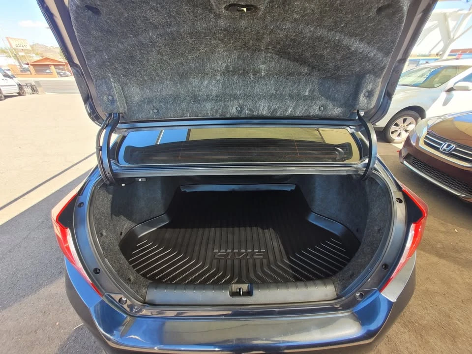 2016 Honda Civic 10th Gen - Image 11 of 18