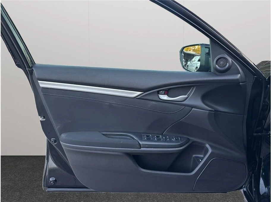 2016 Honda Civic 10th Gen - Image 17 of 21
