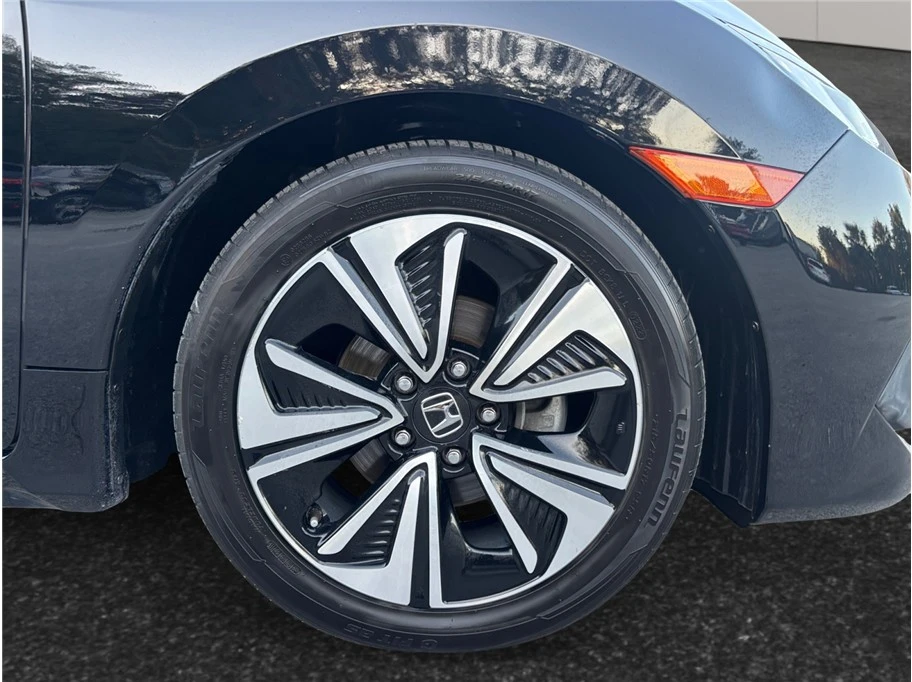 2016 Honda Civic 10th Gen - Image 12 of 12