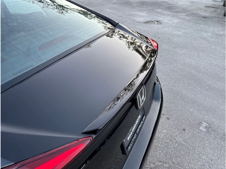 2016 Honda Civic 10th Gen - Image 14 of 21