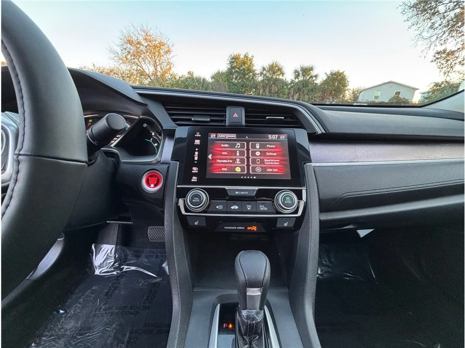 2016 Honda Civic 10th Gen - Image 11 of 12
