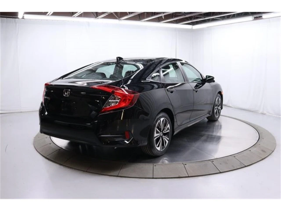 2016 Honda Civic 10th Gen - Image 7 of 31