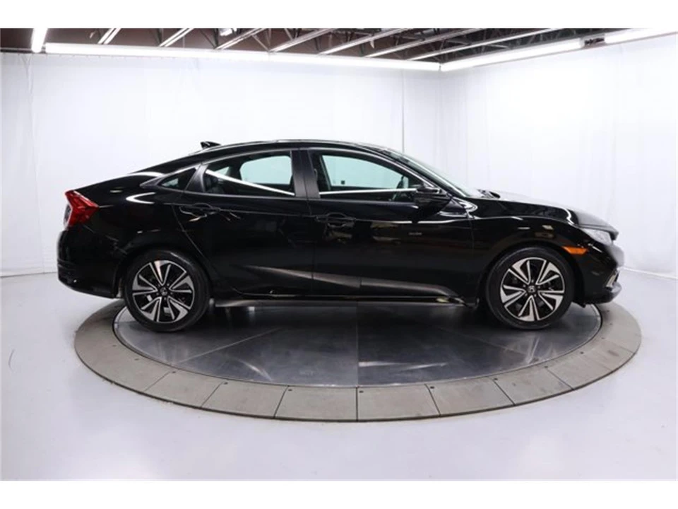 2016 Honda Civic 10th Gen - Image 8 of 31