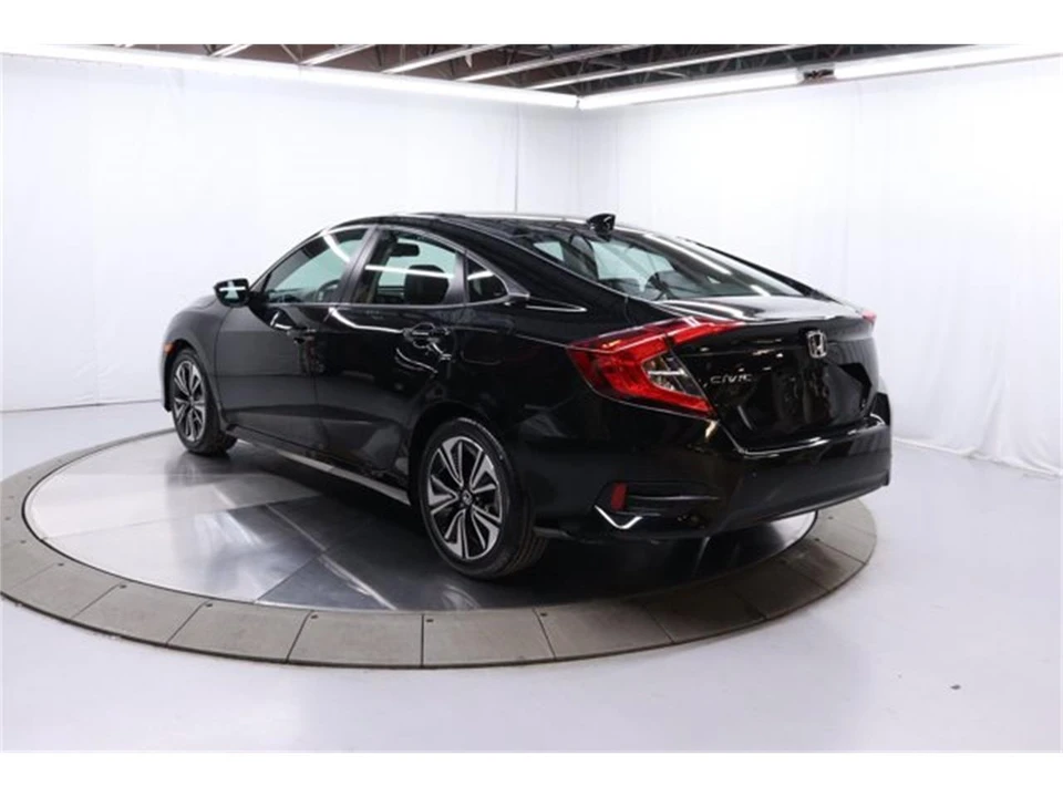 2016 Honda Civic 10th Gen - Image 5 of 31
