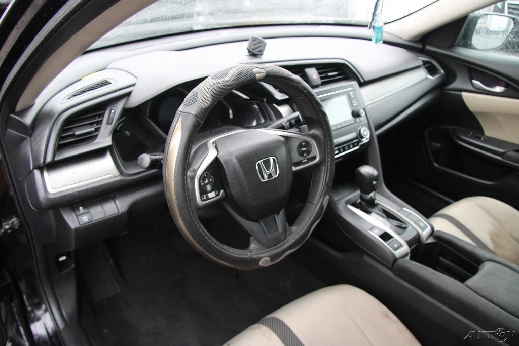 2016 Honda Civic 10th Gen - Image 13 of 21