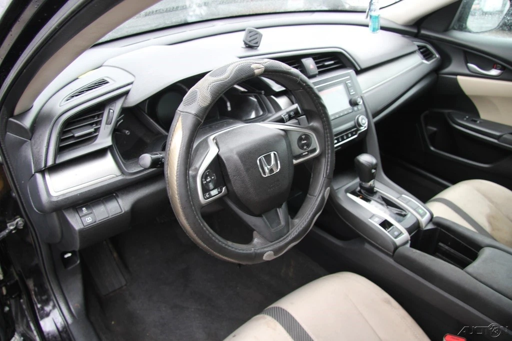 2016 Honda Civic 10th Gen - Image 14 of 21