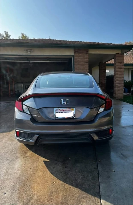 2016 Honda Civic 10th Gen - Image 3 of 3