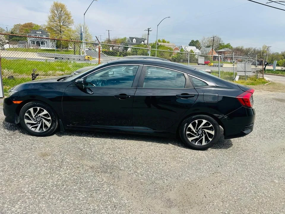 2016 Honda Civic 10th Gen - Image 3 of 8