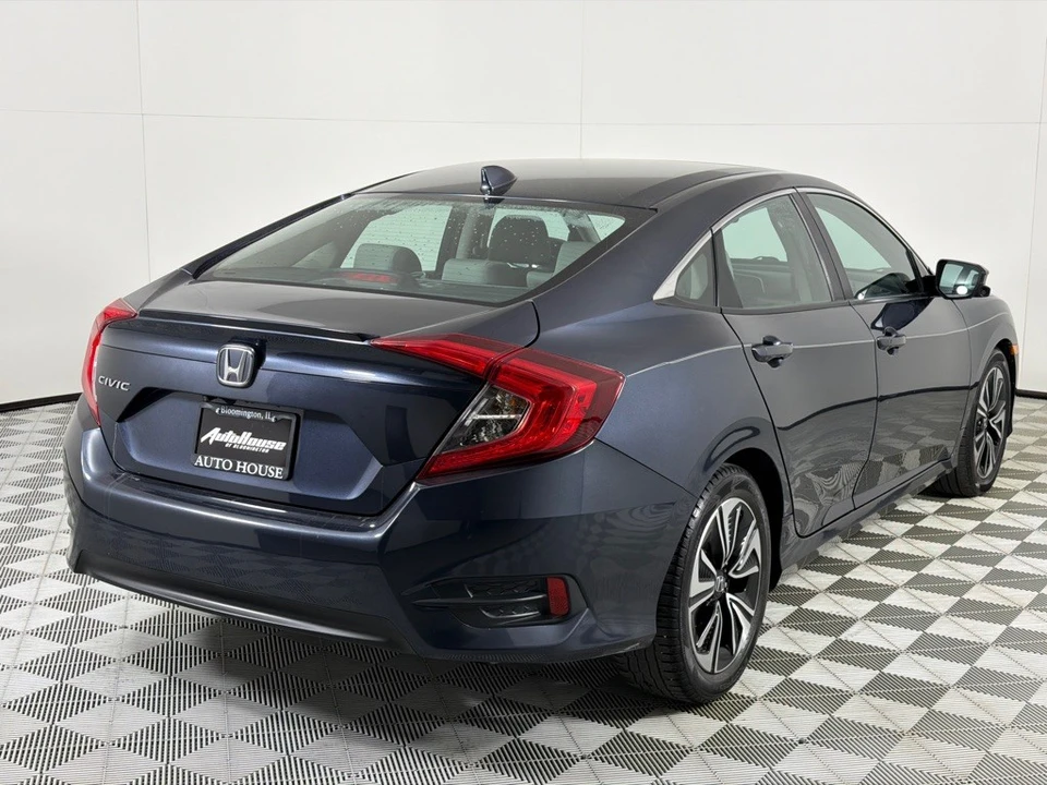 2016 Honda Civic 10th Gen - Image 5 of 12
