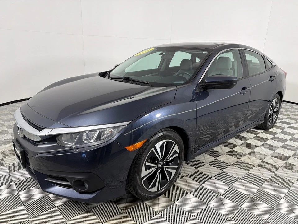 2016 Honda Civic 10th Gen - Image 9 of 12