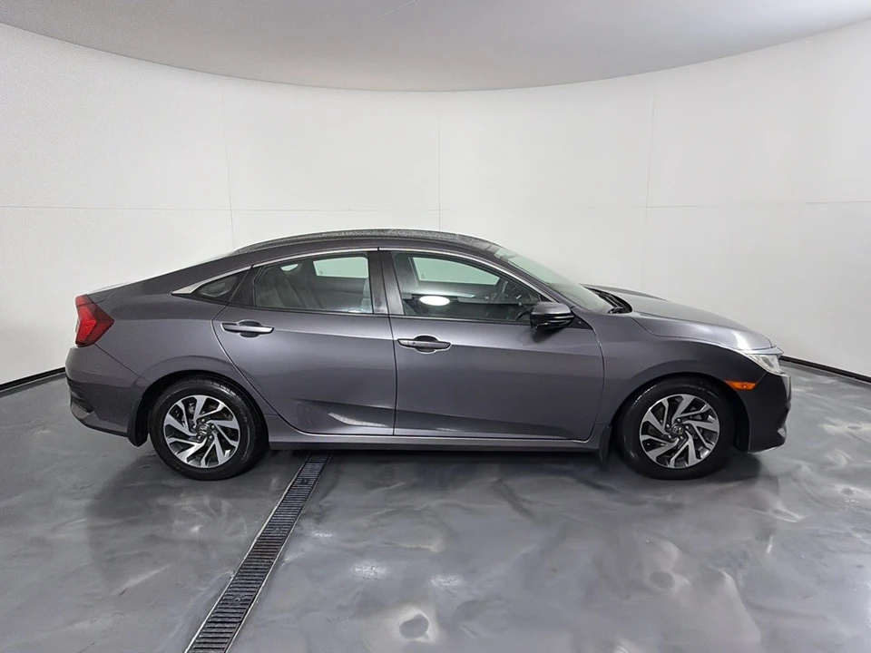 2016 Honda Civic 10th Gen - Image 4 of 25