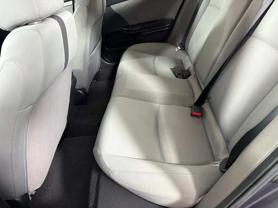 2016 Honda Civic 10th Gen - Image 19 of 25