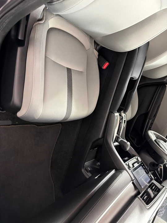 2016 Honda Civic 10th Gen - Image 23 of 25