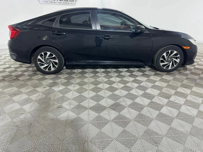 2016 Honda Civic 10th Gen - Image 8 of 12