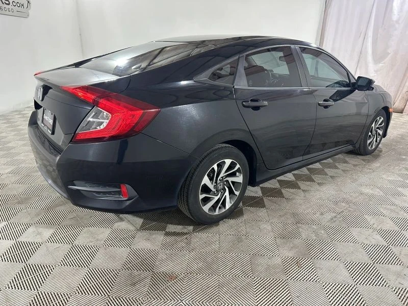 2016 Honda Civic 10th Gen - Image 7 of 12