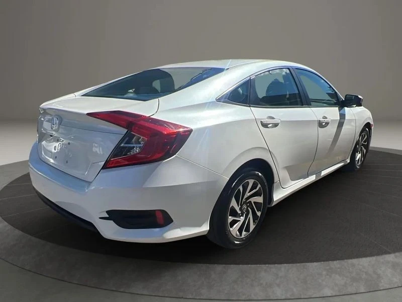 2016 Honda Civic 10th Gen - Image 5 of 12