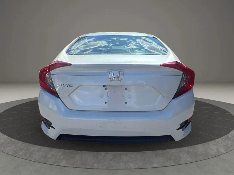 2016 Honda Civic 10th Gen - Image 6 of 12