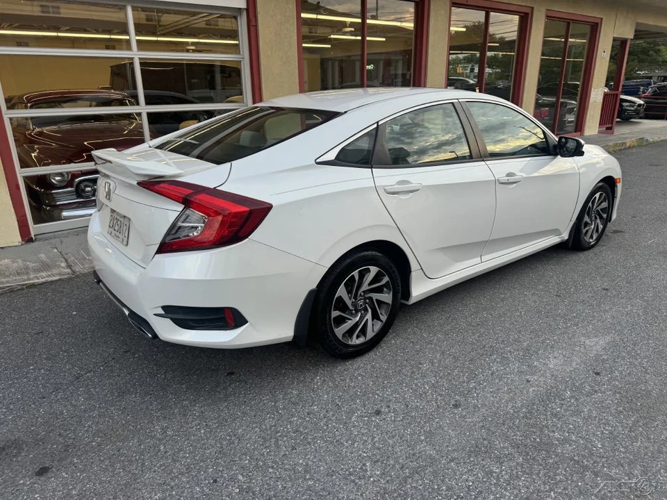 2016 Honda Civic 10th Gen - Image 15 of 24