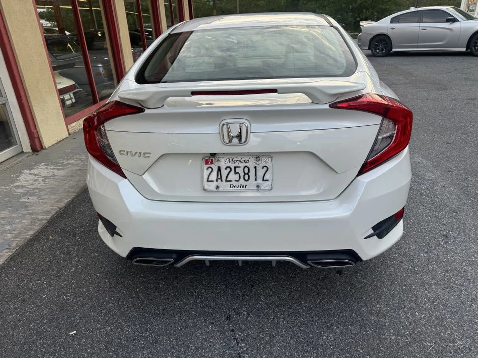 2016 Honda Civic 10th Gen - Image 19 of 24