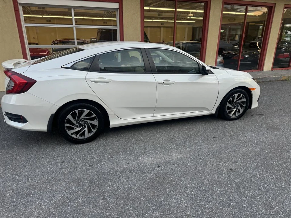 2016 Honda Civic 10th Gen - Image 12 of 24
