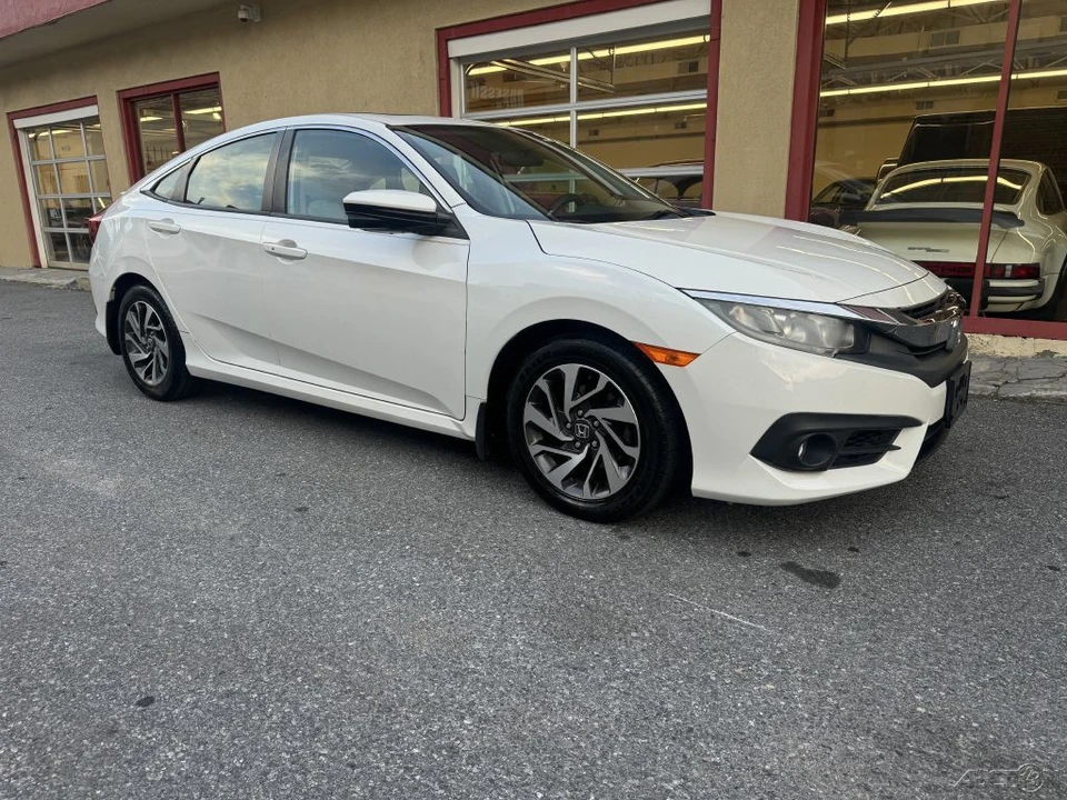 2016 Honda Civic 10th Gen - Image 4 of 24