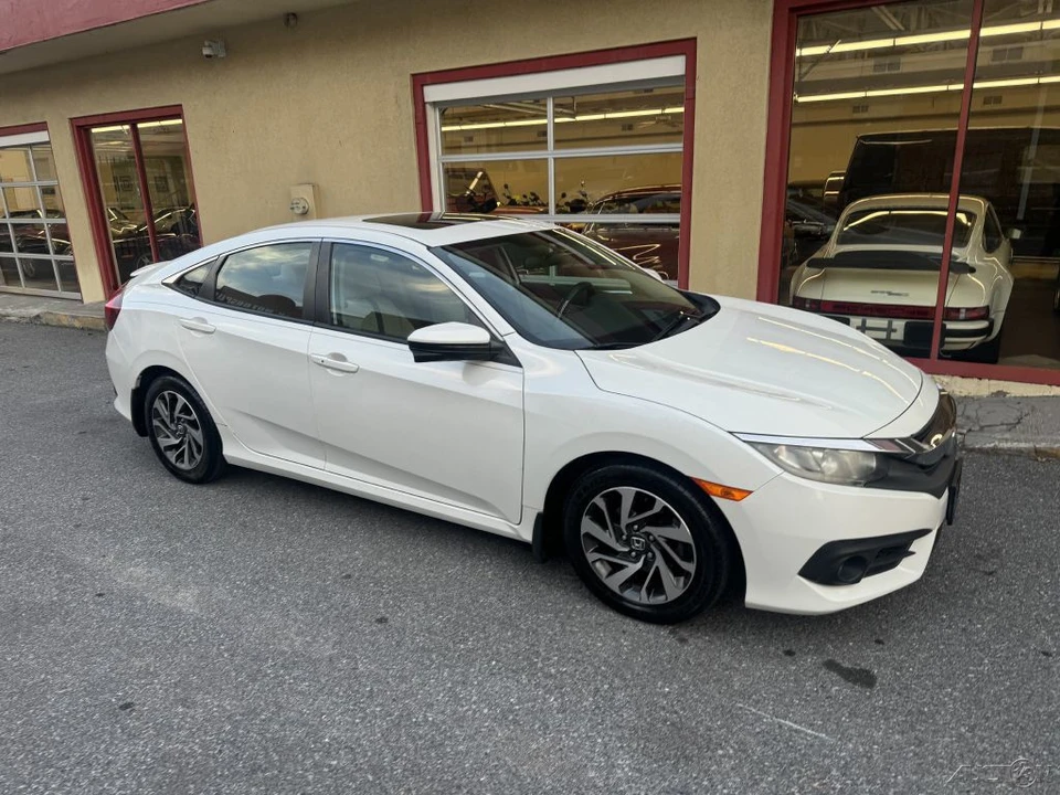 2016 Honda Civic 10th Gen - Image 5 of 24