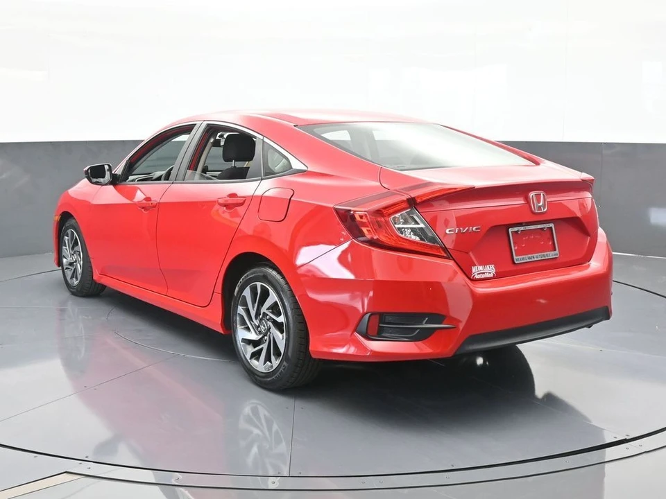 2016 Honda Civic 10th Gen - Image 4 of 12