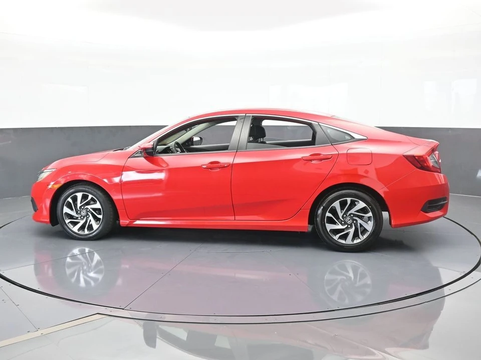 2016 Honda Civic 10th Gen - Image 3 of 12