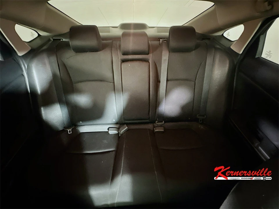 2016 Honda Civic 10th Gen - Image 13 of 21