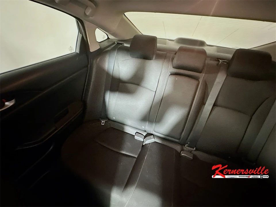 2016 Honda Civic 10th Gen - Image 12 of 21