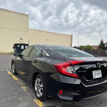 2016 Honda Civic EX Hatchback