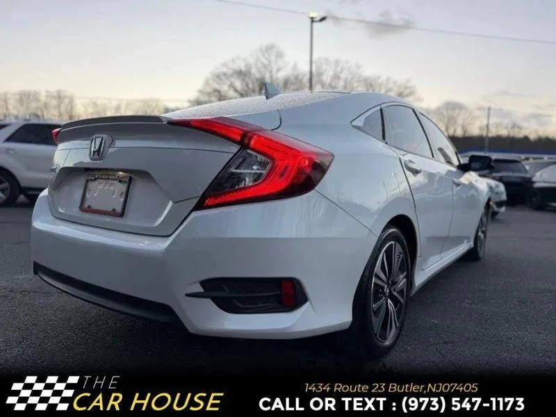 2016 Honda Civic 10th Gen - Image 10 of 12