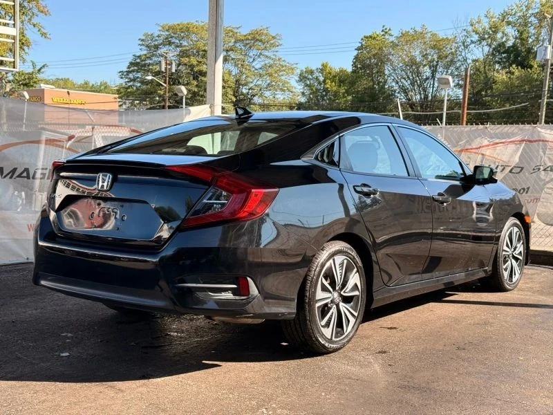 2016 Honda Civic 10th Gen - Image 11 of 12