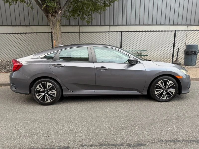 2016 Honda Civic 10th Gen - Image 8 of 12