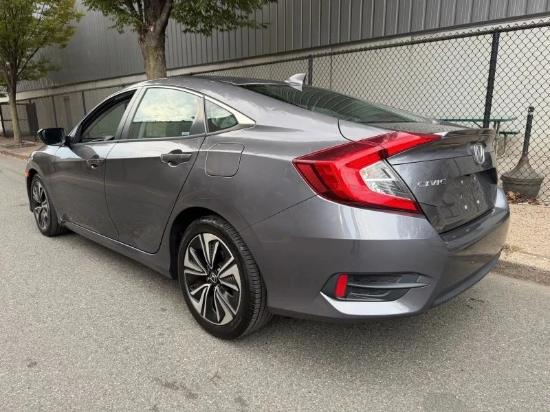 2016 Honda Civic 10th Gen - Image 5 of 12