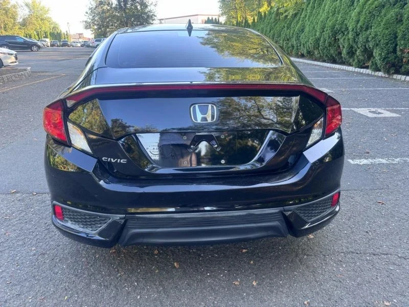 2016 Honda Civic 10th Gen - Image 6 of 12