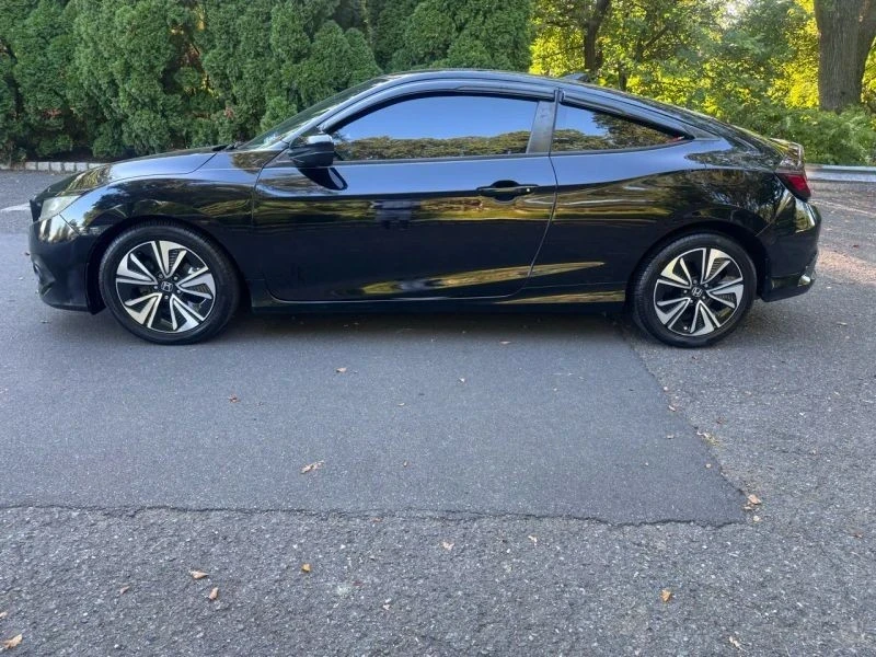 2016 Honda Civic 10th Gen - Image 4 of 12