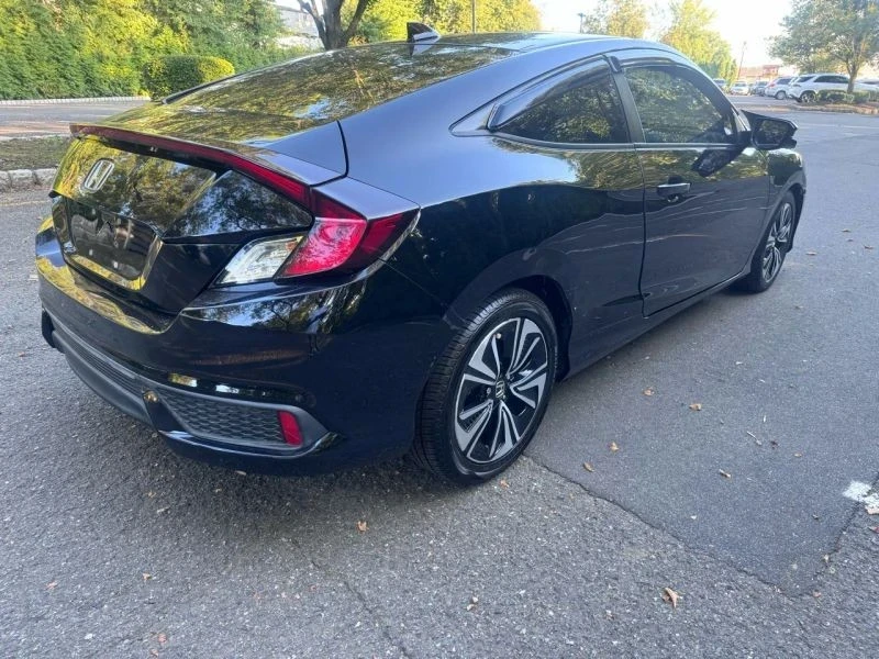 2016 Honda Civic 10th Gen - Image 7 of 12