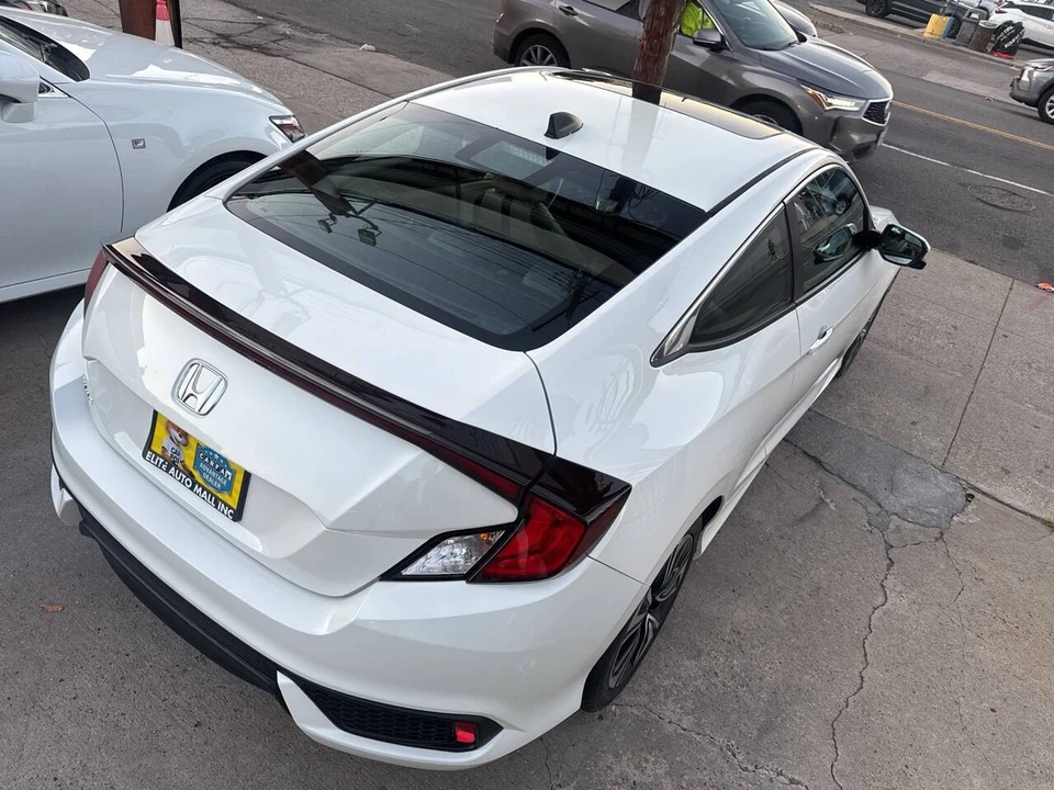 2016 Honda Civic 10th Gen - Image 11 of 21