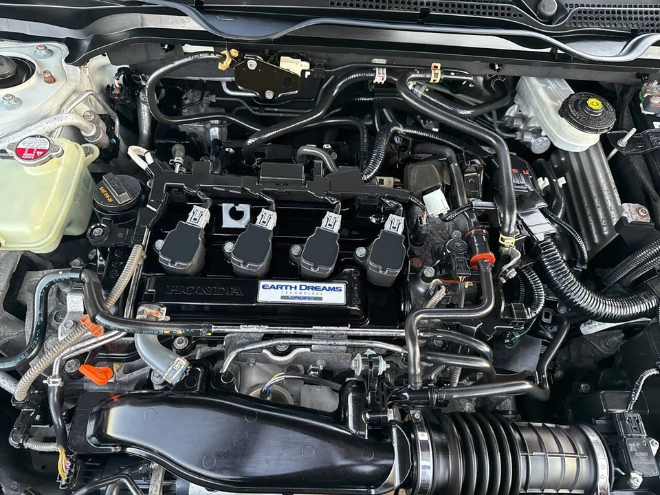 2016 Honda Civic 10th Gen - Image 12 of 21