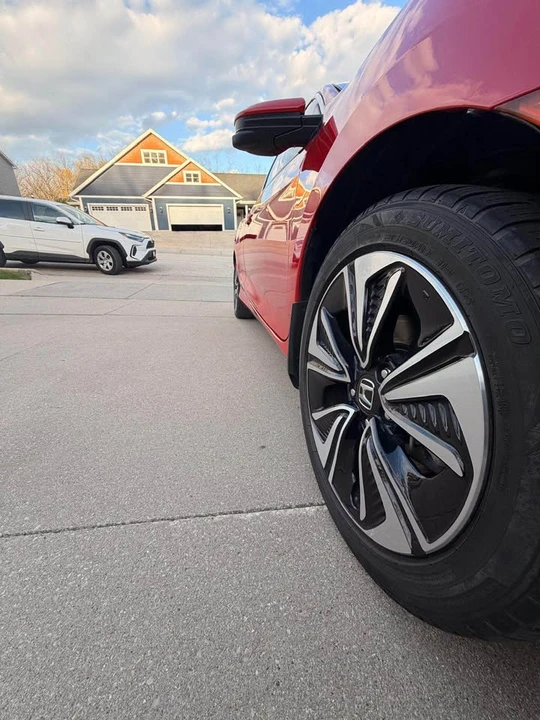 2016 Honda Civic 10th Gen - Image 9 of 19