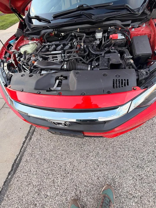 2016 Honda Civic 10th Gen - Image 16 of 19